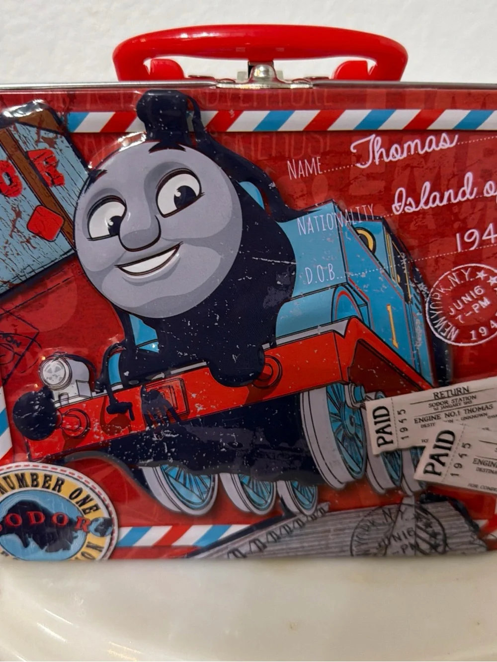 Thomas The Tank Engine Distressed Lunchbox & 24 Piece Complete Puzzle